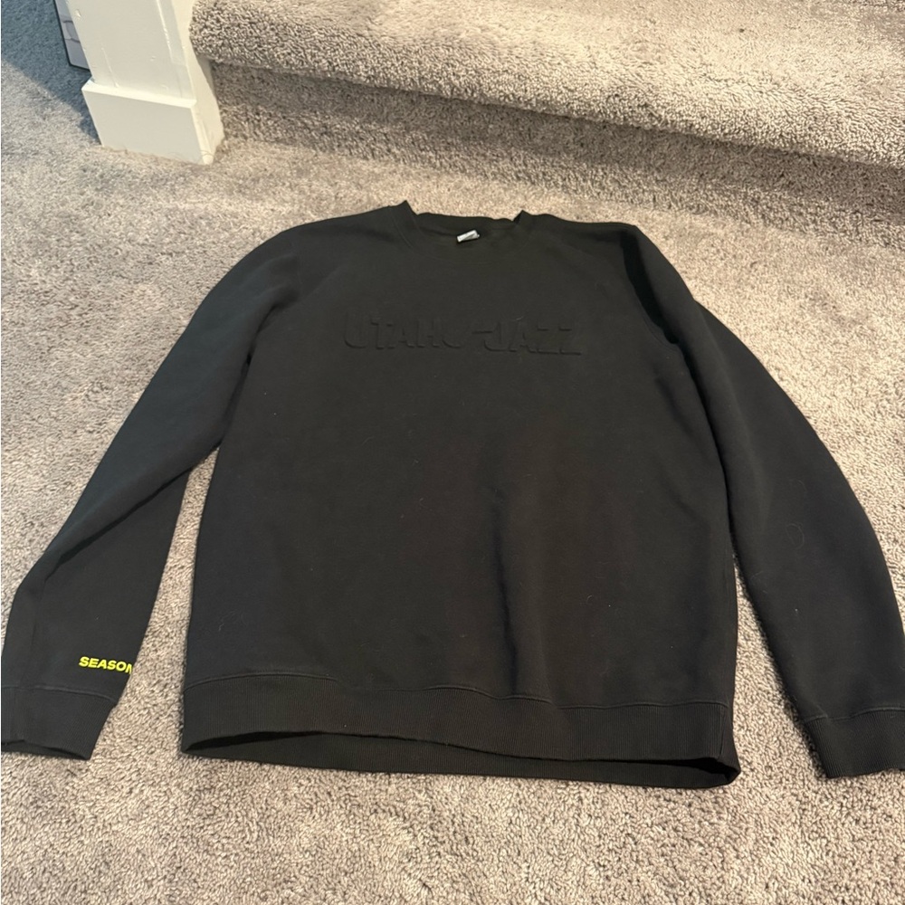 Utah Jazz Season Ticket Holder Pullover